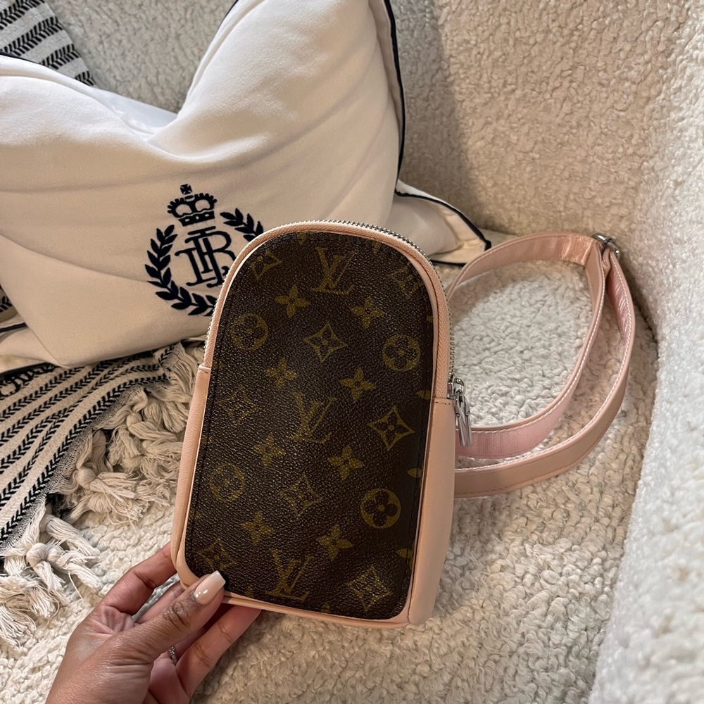 Vegan leather Bag made with authentic Louis Vuitton canvas